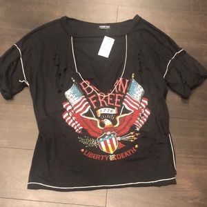Fashionnova Born free black distressed tshirt